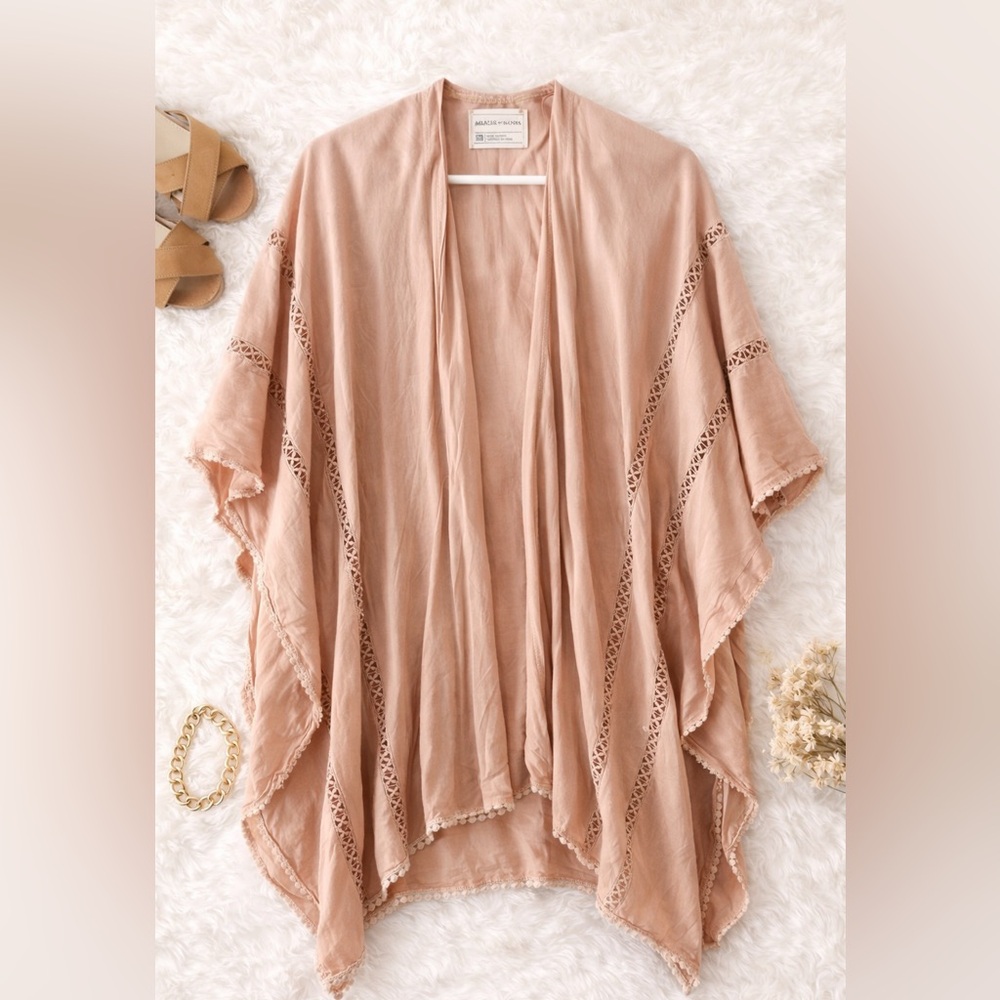 Melrose and Market Blush Pink Lace Trim Kimono One Size - Picture 5 of 6